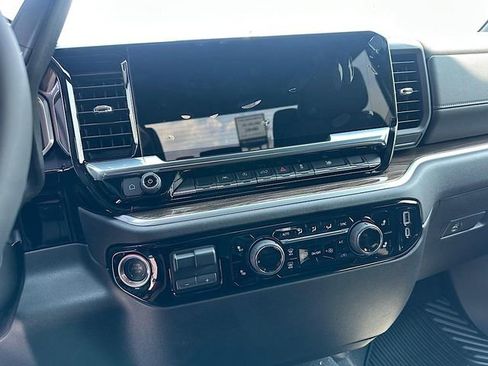 New 2026 Chevrolet Silverado 1500 LT image 23