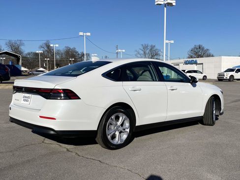 New 2025 Honda Accord LX image 3