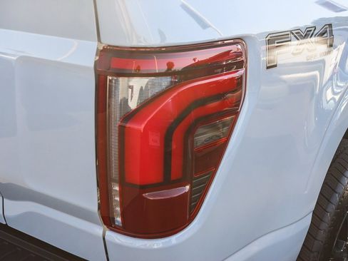 New 2025 Ford F150 Platinum w/ FX4 Off-Road Package image 11