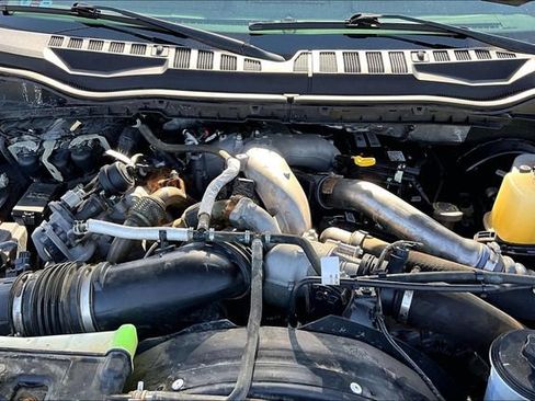 Used 2021 Ford F250 Platinum AWD/4WD image 7