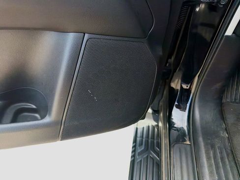Used 2019 Nissan Armada SV w/ Driver Package RWD image 26