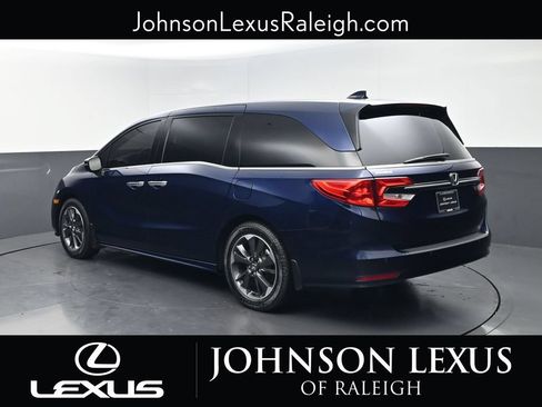 Used 2023 Honda Odyssey Elite image 7