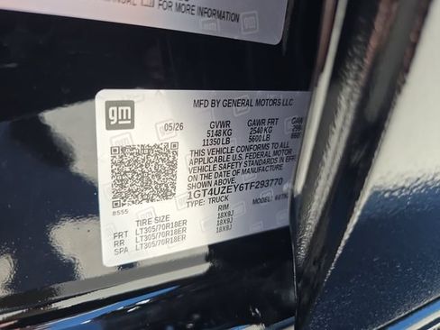 New 2026 GMC Sierra 2500 AT4X w/ LPO, Black Badging Package AWD/4WD image 30