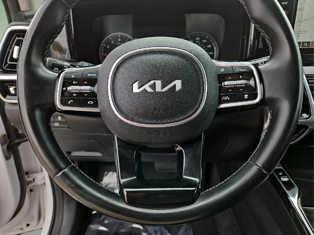 Used 2022 Kia Sorento SX AWD/4WD image 24