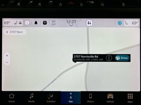 Used 2023 Jeep Grand Cherokee L Limited image 13