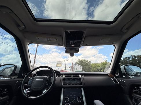 Used 2019 Land Rover Range Rover HSE AWD/4WD image 11