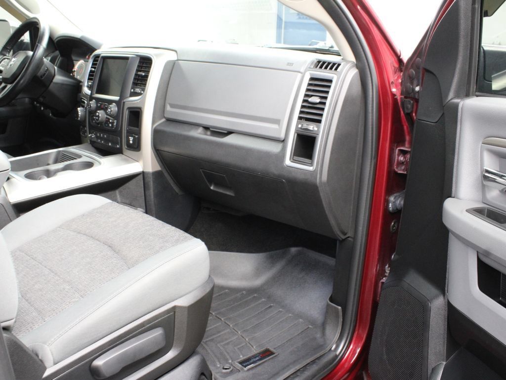 Used 2016 RAM 1500 Big Horn AWD/4WD image 31