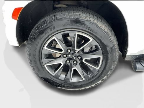 Used 2022 Chevrolet Tahoe Z71 AWD/4WD image 13