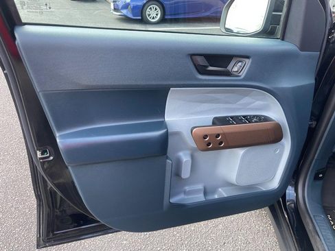 Used 2023 Ford Maverick Lariat w/ Equipment Group 500A Standard image 21