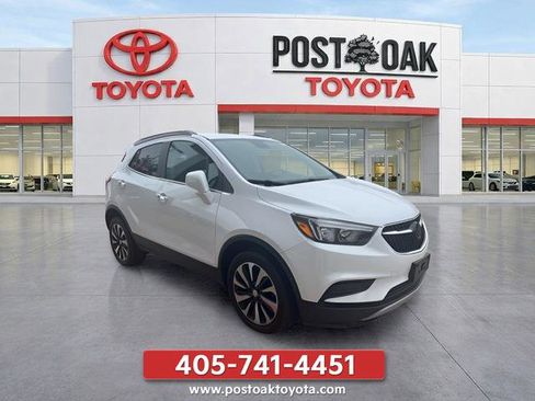 Used 2021 Buick Encore Preferred FWD image 4