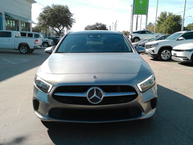 Used 2019 Mercedes-Benz A 220 4MATIC image 2