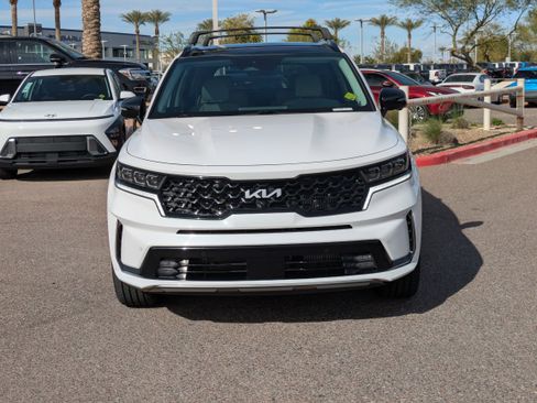 Used 2023 Kia Sorento SX image 8