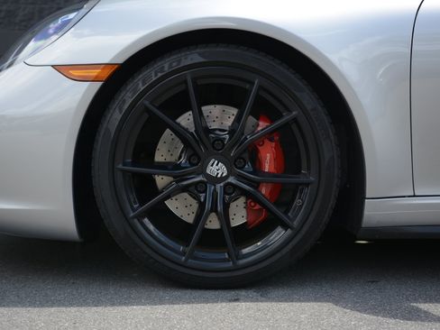 Used 2018 Porsche 911 Targa 4S AWD/4WD image 31