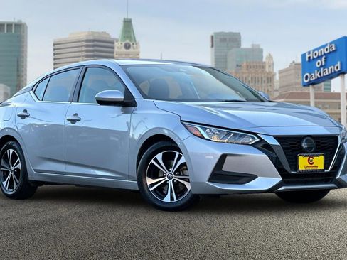 Used 2023 Nissan Sentra SV image 2