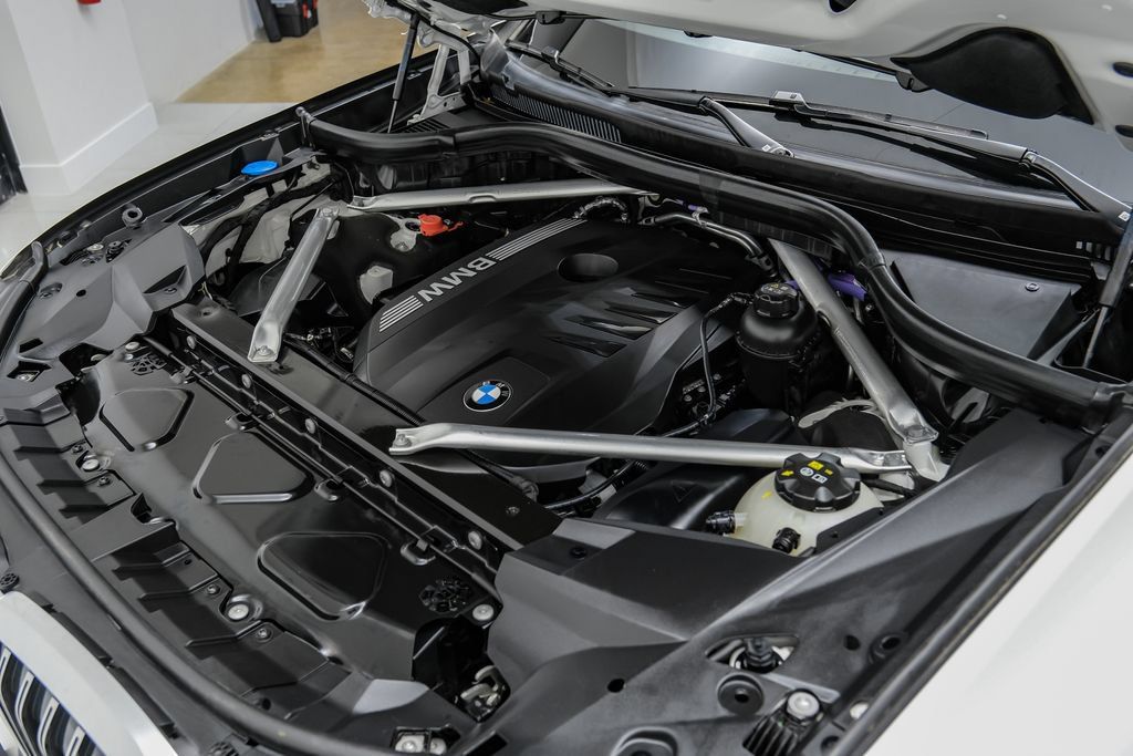 Used 2025 BMW X7 xDrive40i AWD/4WD image 59