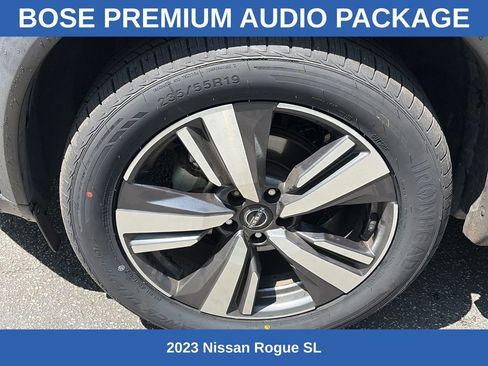 Used 2023 Nissan Rogue SL w/ SL Premium Package AWD/4WD image 9