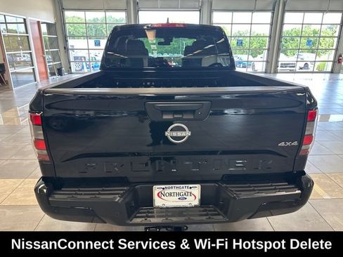 Used 2025 Nissan Frontier SV AWD/4WD image 12