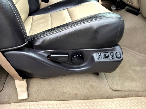 Used 2005 Ford Excursion Eddie Bauer AWD/4WD image 26