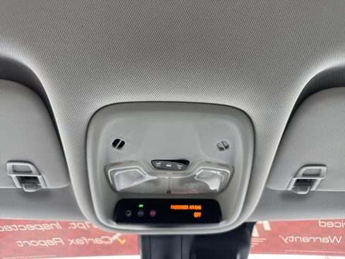 Used 2021 Chevrolet TrailBlazer LS FWD image 24