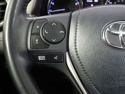 Used 2018 Toyota RAV4 Limited image 26