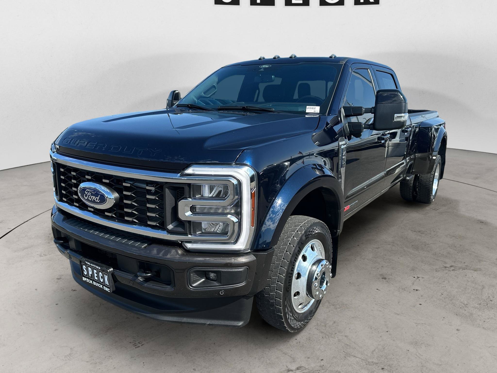 Used 2024 Ford F450 King Ranch w/ FX4 Off-Road Package AWD/4WD image 1