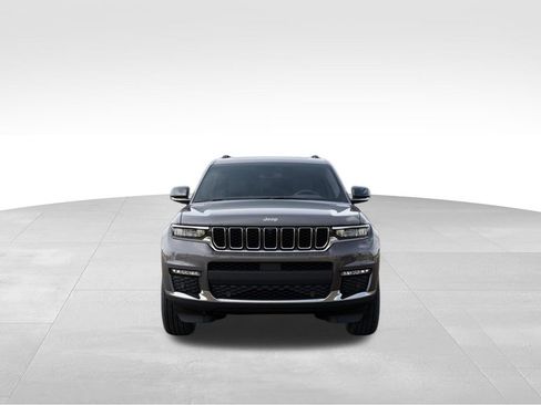 New 2025 Jeep Grand Cherokee L Limited w/ Luxury Tech Group II AWD/4WD image 7