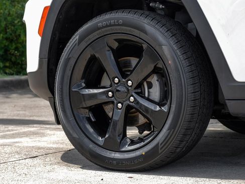 Used 2023 Jeep Grand Cherokee Altitude image 65