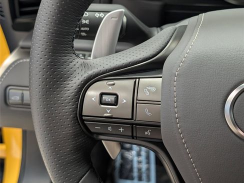 Certified 2025 Lexus LC 500 Convertible image 21