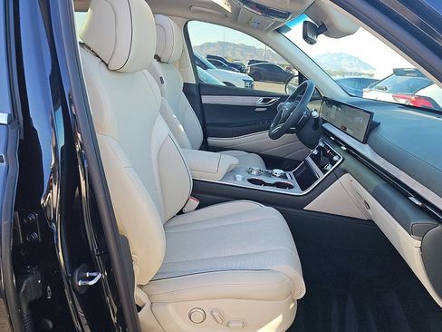 Used 2026 Genesis GV80 2.5T Prestige AWD/4WD image 14