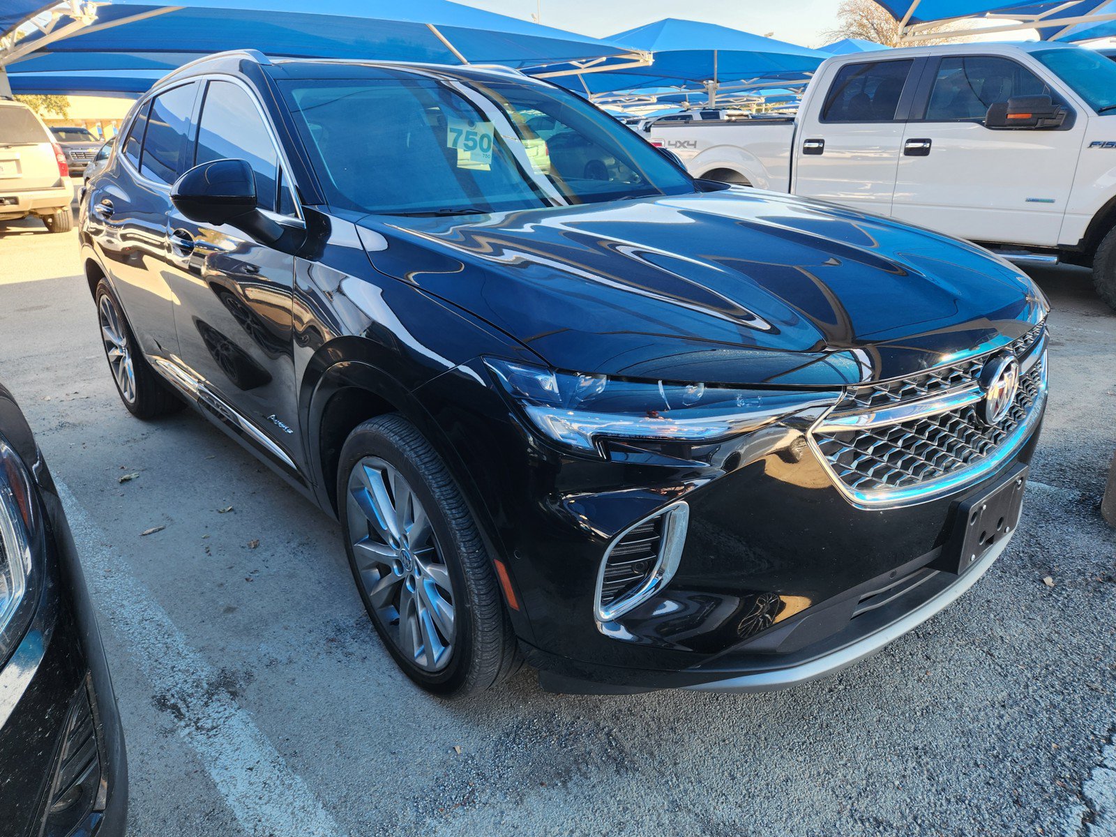 Used 2023 Buick Envision Avenir AWD/4WD image 1