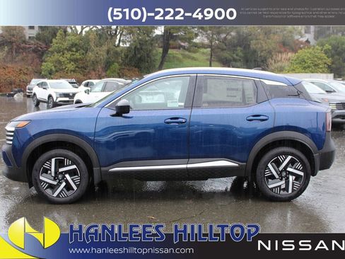 New 2026 Nissan Kicks SV image 2