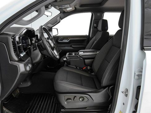 Used 2022 GMC Sierra 1500 Elevation AWD/4WD image 32