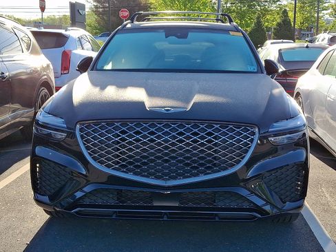 Certified 2023 Genesis GV70 2.5T w/ Sport Prestige Package AWD/4WD image 3