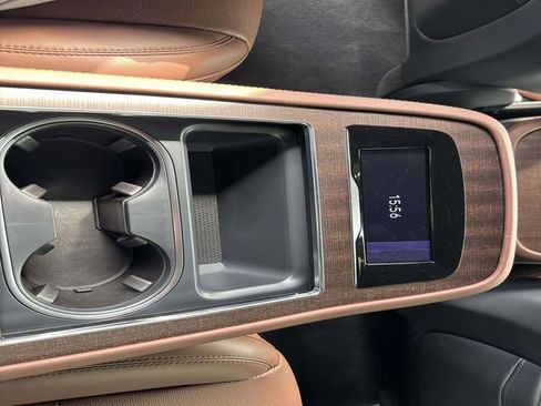 New 2026 Lincoln Navigator L Reserve AWD/4WD image 18
