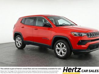 Used 2025 Jeep Compass Latitude video 1