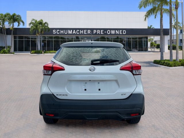 Used 2019 Nissan Kicks SV FWD image 6
