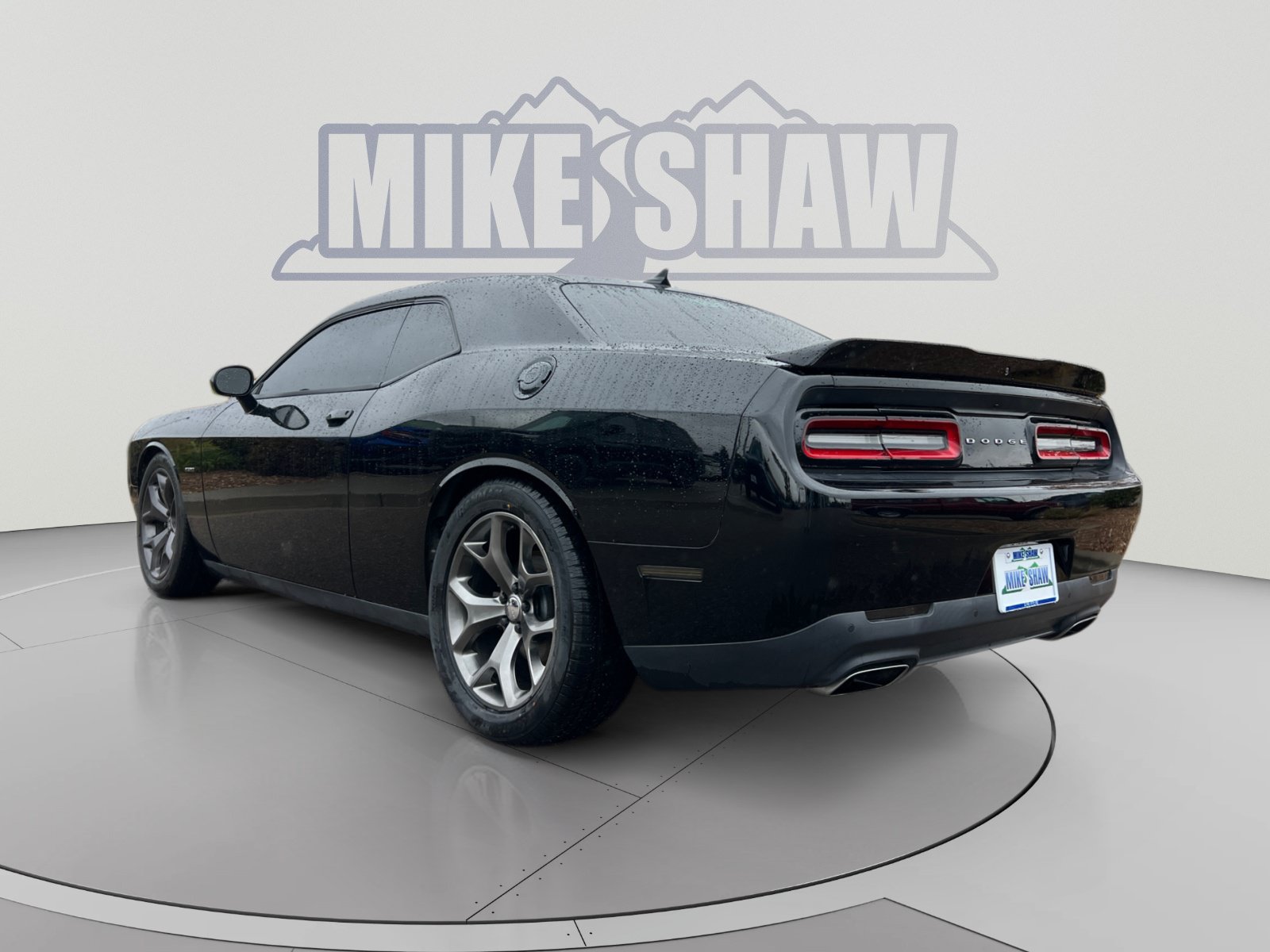 Used 2015 Dodge Challenger R/T Plus RWD image 3