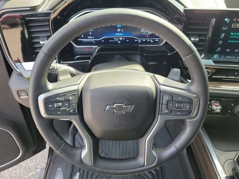 Certified 2022 Chevrolet Silverado 1500 RST w/ Z71 Off-Road Package AWD/4WD image 24