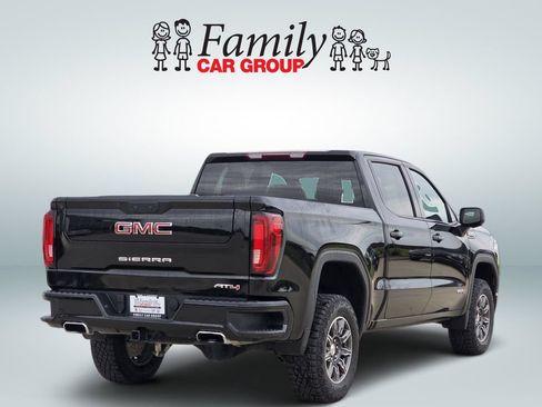 Used 2025 GMC Sierra 1500 AT4 AWD/4WD image 4