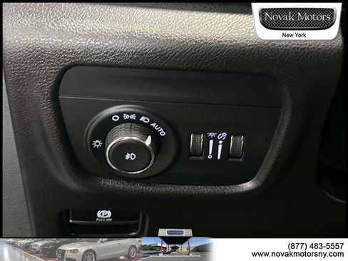 Used 2023 Jeep Grand Cherokee L Limited image 22