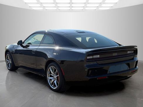 Used 2024 Dodge Charger Daytona Scat Pack w/ Plus Group AWD/4WD image 4