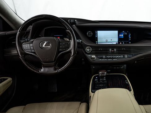 Used 2019 Lexus LS 500 AWD w/ Interior Upgrade Package image 22