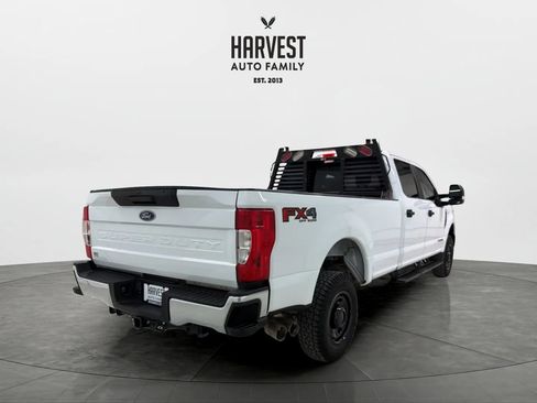 Used 2022 Ford F250 XL w/ Power Equipment Group AWD/4WD image 6