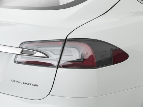 Used 2022 Tesla Model S AWD/4WD image 49