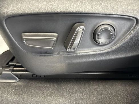 Used 2024 Toyota Land Cruiser image 15