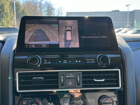 Certified 2024 INFINITI QX80 Luxe w/ Cargo Package image 22