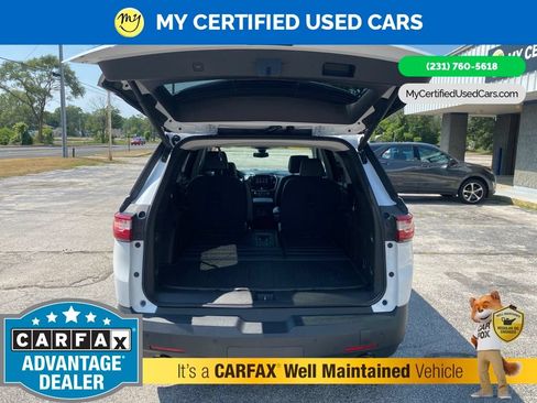 Used 2019 Chevrolet Traverse LT w/ LT Premium Package AWD/4WD image 7