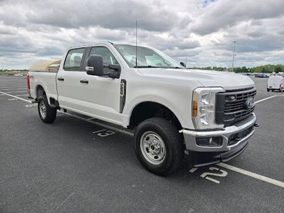 Used 2025 Ford F250 XL w/ FX4 Off-Road Package