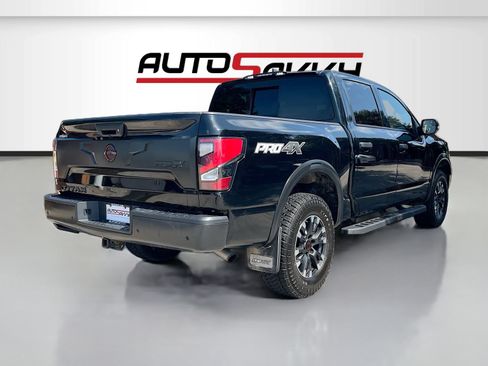 Used 2023 Nissan Titan PRO-4X w/ Pro-4x Convenience Package AWD/4WD image 7