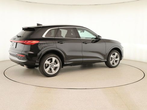 New 2025 Audi Q5 Premium Plus image 7